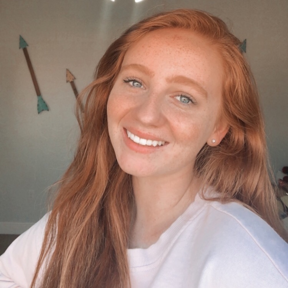 Meet your Posher, Chloe